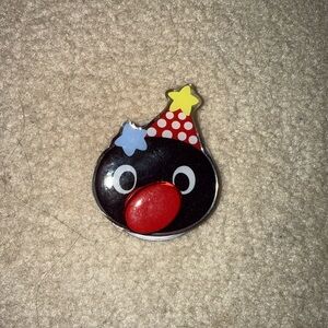 Pingu - Colourful Birthday MagSafe Phone Grip/Popsocket & extra Magnet (2 items)